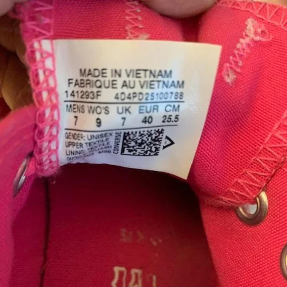 Hot Pink Converse - Picture 4 of 4